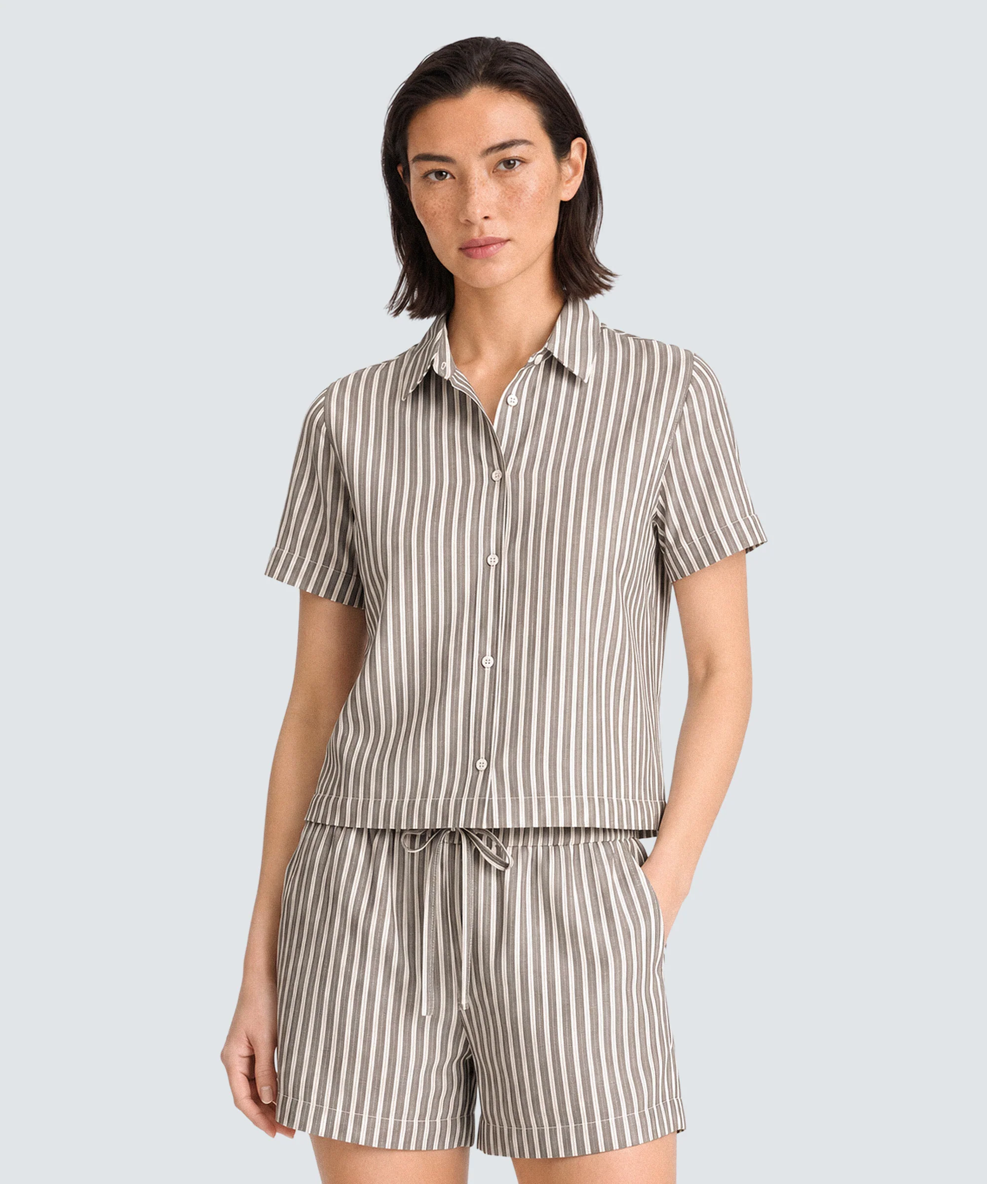 Women’s Merino Linen Short Sleeve Shirt - Image 3